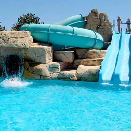 Camping Bonnes Sur Le La Prairie